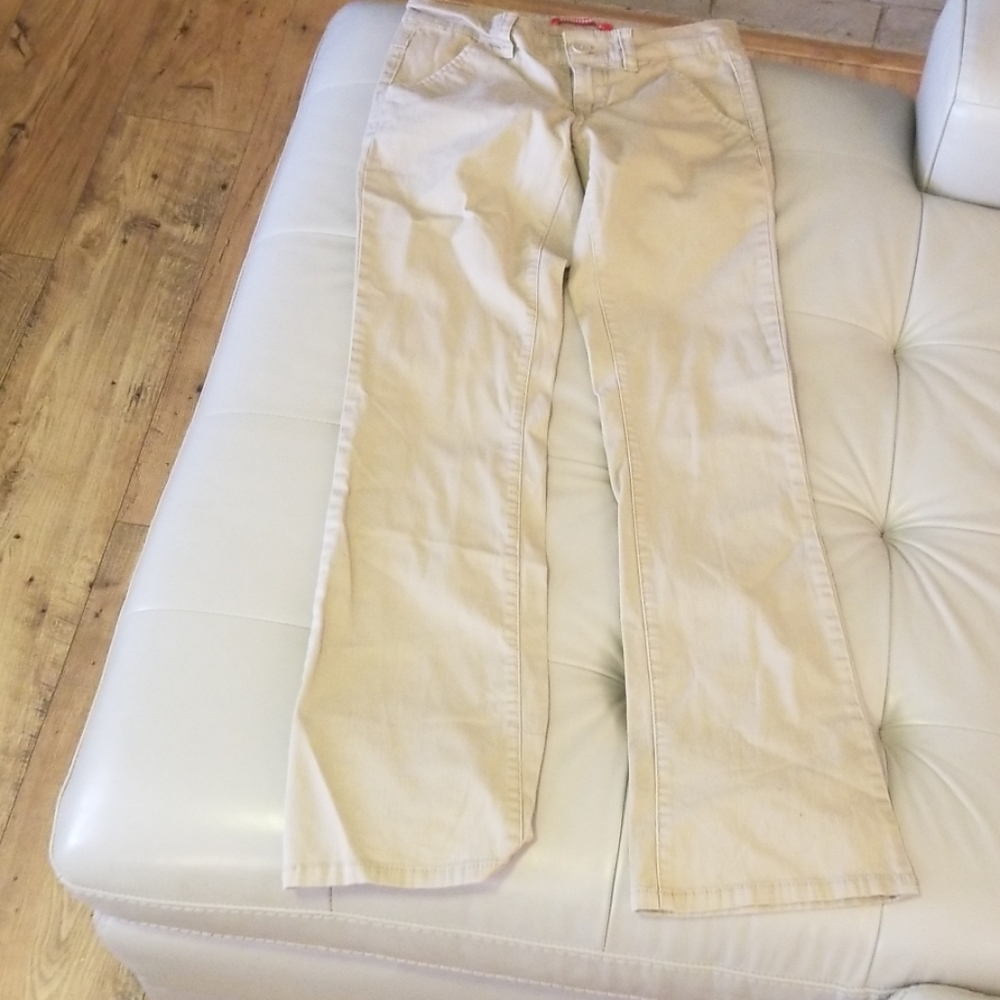 Unionbay khakis.  Sz 3.